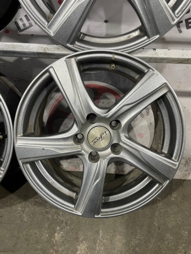 Диски литые R16 5x108 ET50 7J 63.4