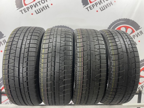 Bridgestone Blizzak W969 R16 205/70