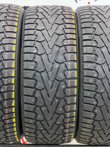 Pirelli Ice Zero R18 235/50