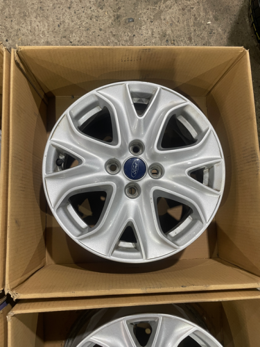 Литые диски Форд R16 4x108 63.4 ET37.5