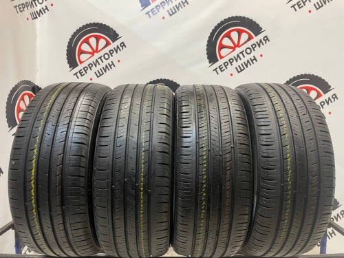 Kumho Solus TA31 215/50/17