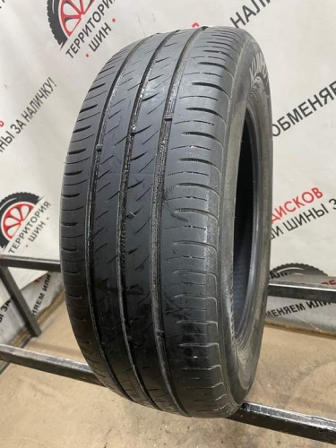 Kumho Ecowing ES01 KH27 R15 195/60.