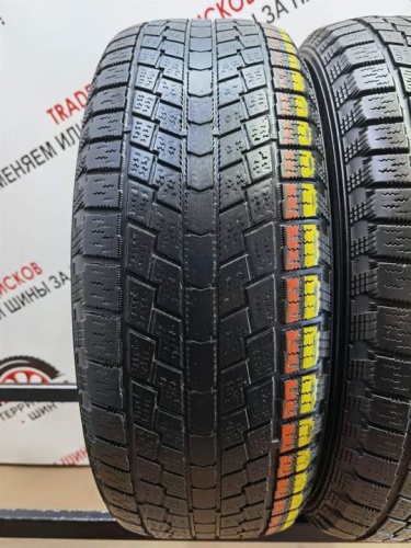 Hankook Nordik IS RW08 R17 225/60