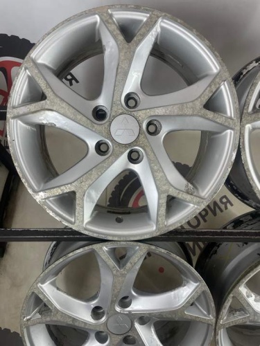 Литье Mitsubishi R16 5*114,3/67,1/6,5J/ET38