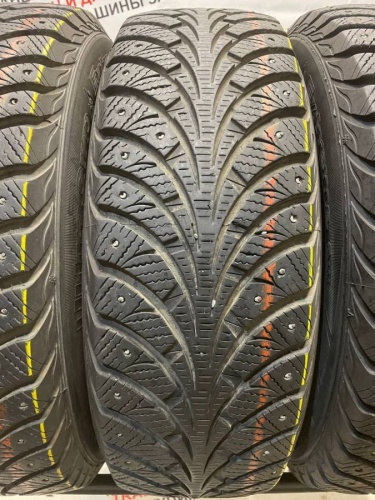 GoodYear UltraGrip Extreme R15   195/65