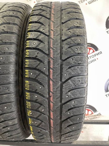 Bridgestone Ice Cruiser 7000  R16 215/70