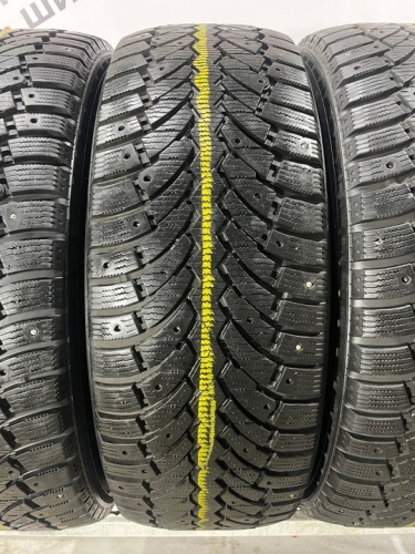 Formula Ice R17 235/65