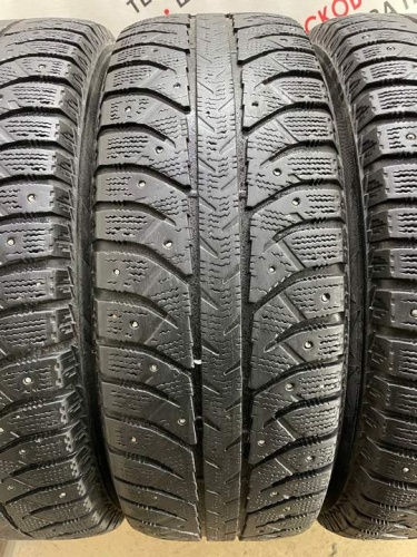 Bridgestone Ice Cruiser 7000 R15 195/65