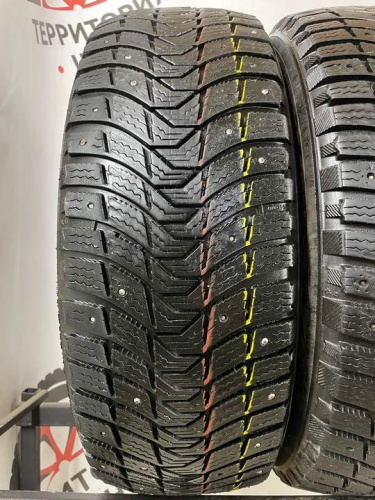 Michelin X-Ice North 3 R16 215/60