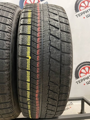 Bridgestone Blizzak VRX R16	205/65