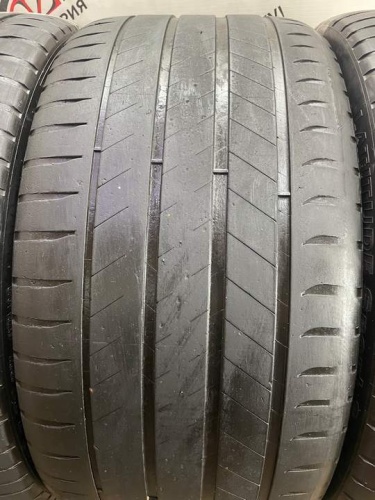 Michelin Latitude Sport 3 R21 295/35