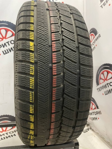 Ovation W-586 R17 225/50