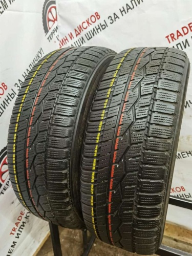Toyo Celsiys R16 215/65 201V