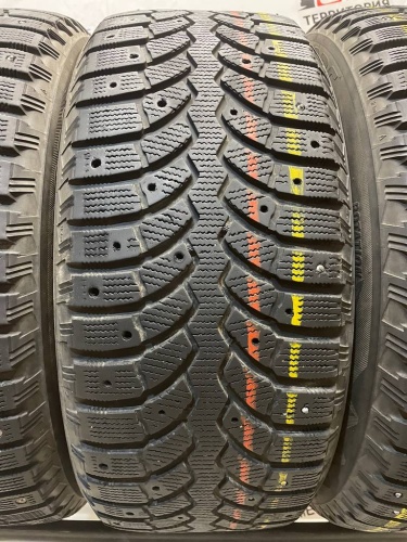 Bridgestone Blizzak Spike-01 R16   225/55