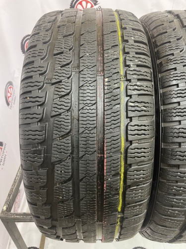 Kumho WinterKraft KW27 245/45 R18 V100