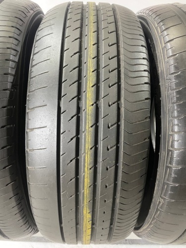 Dunlop Veuro VE303 R16 215/60
