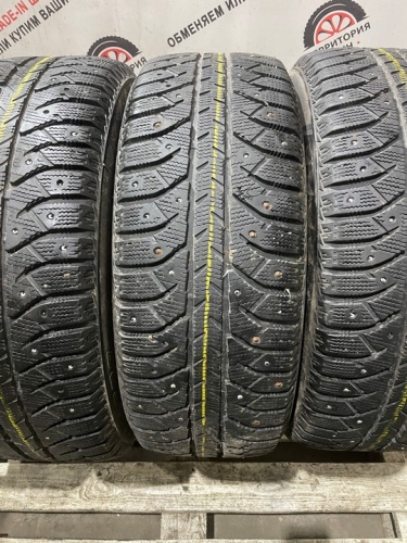 Bridgestone Ice Cruiser 7000 R16 205/55