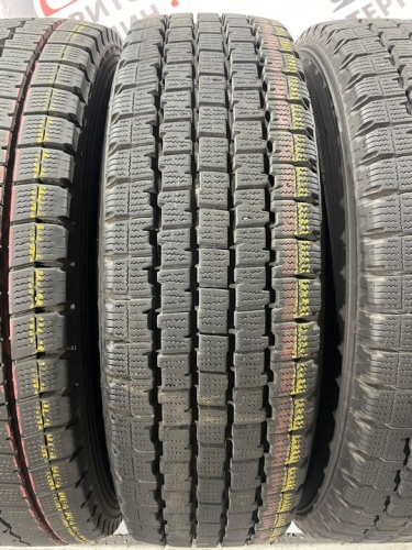 Dunlop Winter Maxx LT03 R16 205/70