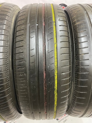 Yokohama BluEarth AE50 215/65/16 98H