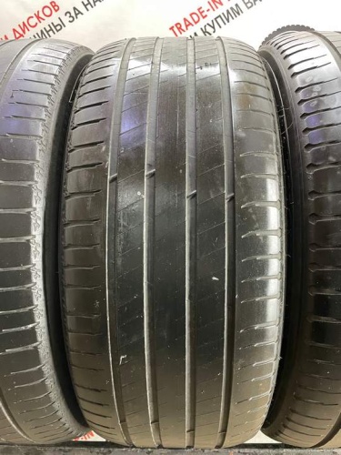 Michelin Latitude Sport 3 R20 255/45