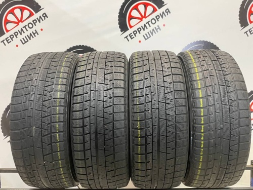 Yokohama Ice Guard IG50 R16	215/55