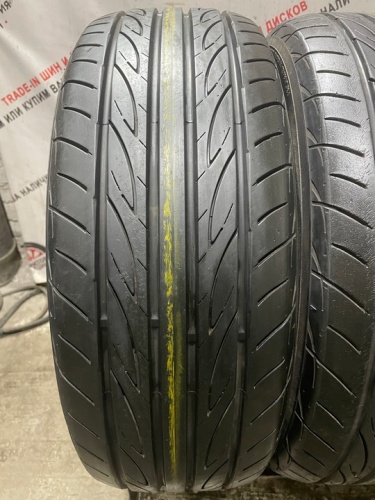 Yokohama Advan Fleva V701 R17 215/55