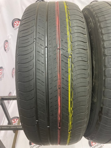 Michelin Latitude Toure HP R18 235/60 107V