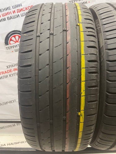 Kumho Ecsta HS51 R17   215/45