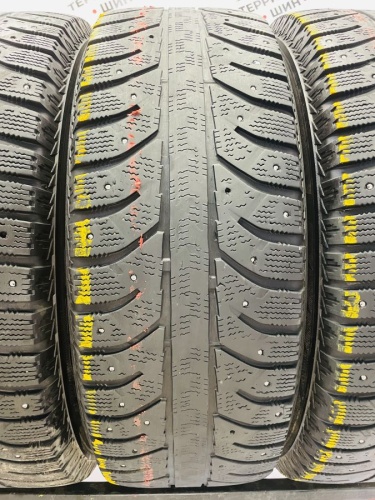 Bridgestone Ice Cruiser 7000  R16 215/65