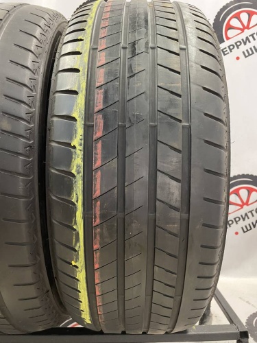 Bridgestone Alenza 001   R19	245/50