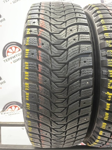 Michelin X-Ice North 3 215/60 R16