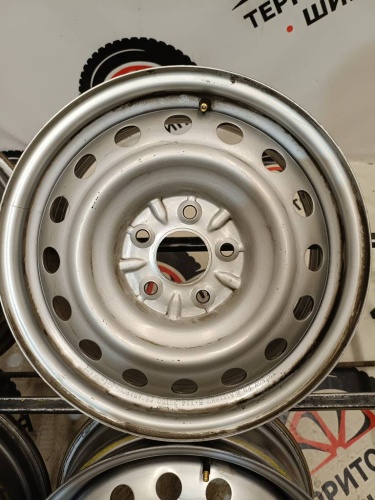 Штампы Nissan, Daster  R16 5*114,3 ET50 6,5J ЦО 66,1