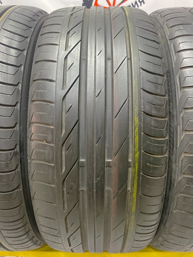 Bridgestone Turanza T001 R17	225/45