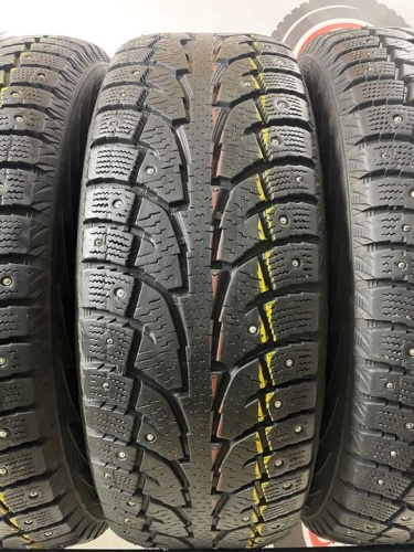 Hankook I'Pike RW11 R17 235/65